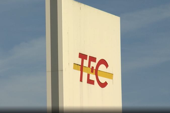 TEC : un accident impliquant le bus 82 et une camionnette fait 10 blessés légers à Mons