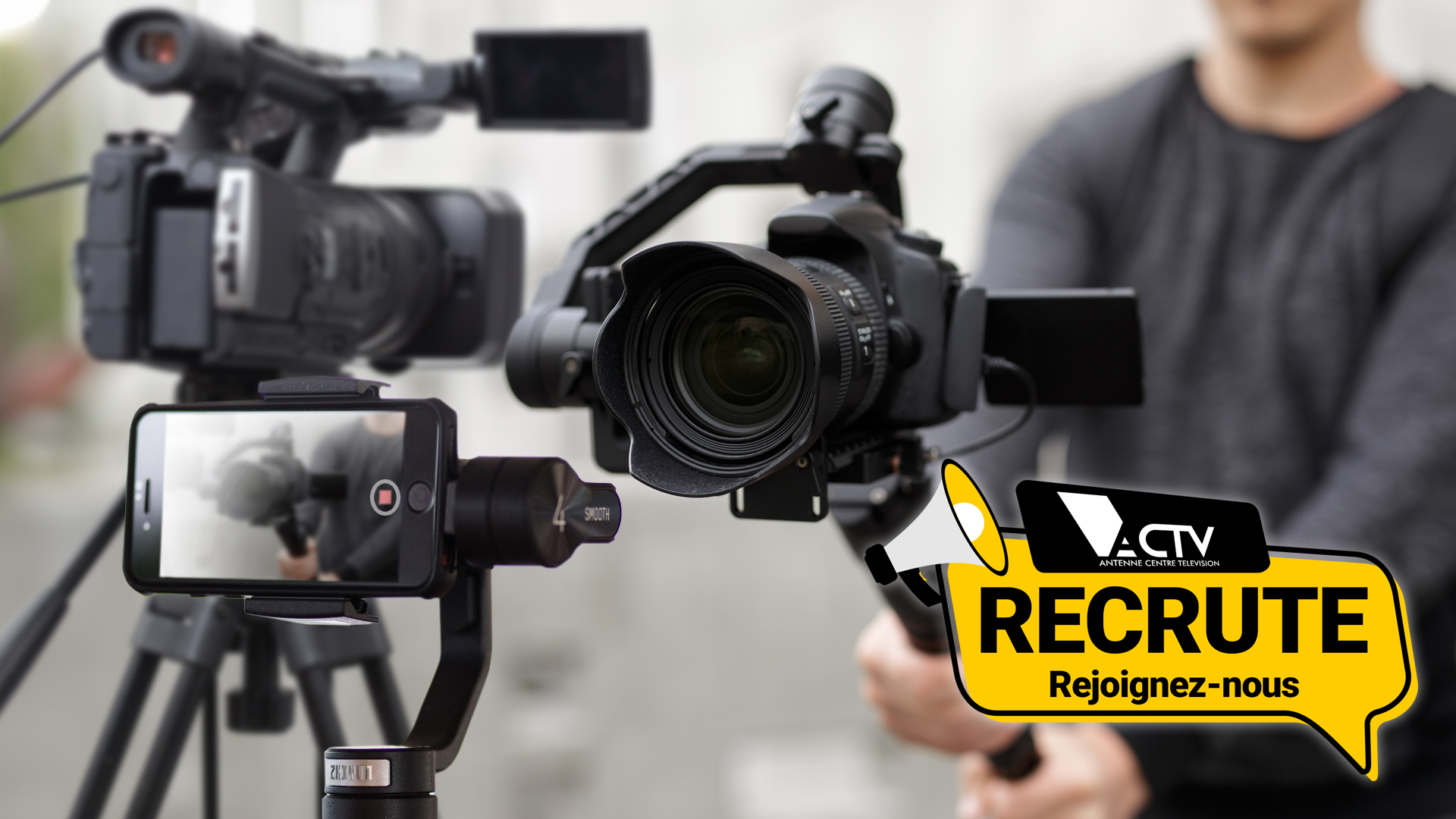 Emploi : Antenne Centre recherche des cameramen