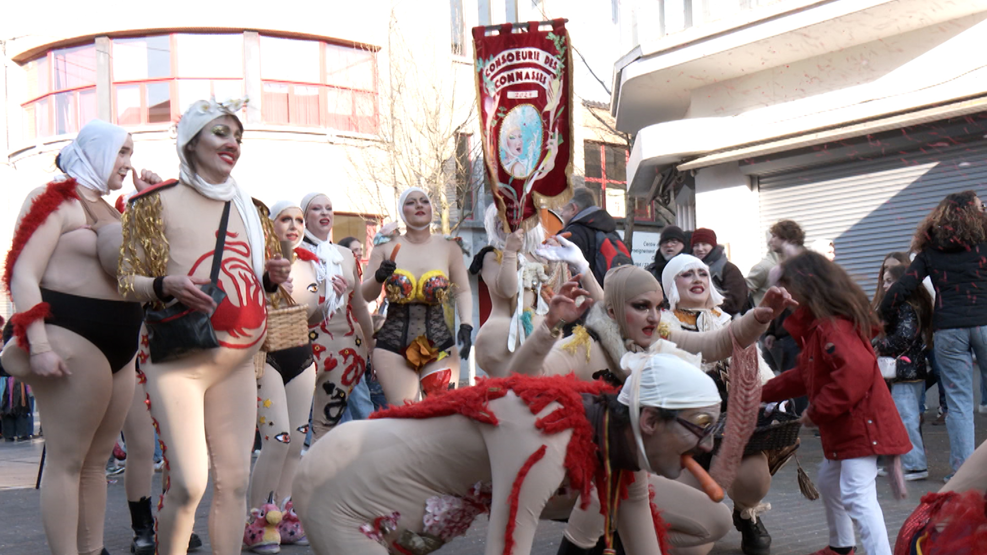 La Louvière : la police verbalise la consoeurie des Connasses