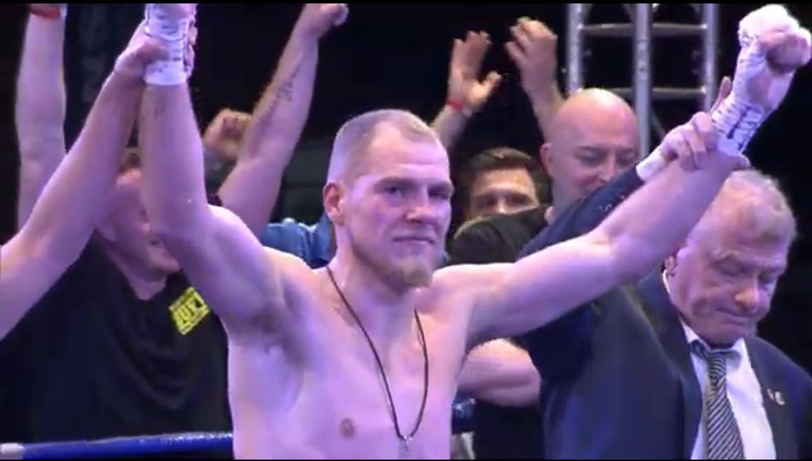 Boxe : Jan Helin conserve son titre européen
