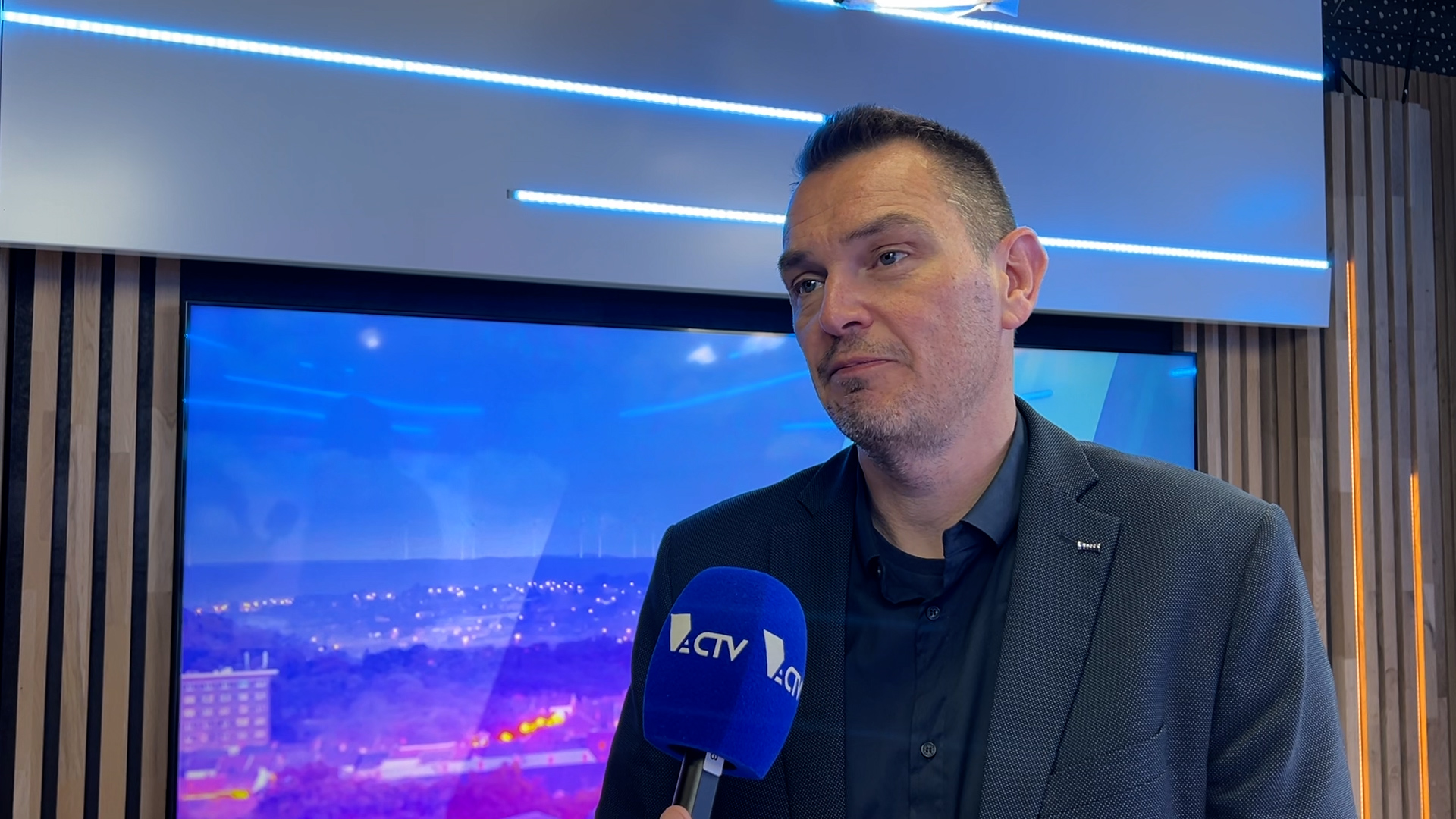 Antenne Centre : le directeur réagit au projet de réforme des médias de proximité de la ministre Galant