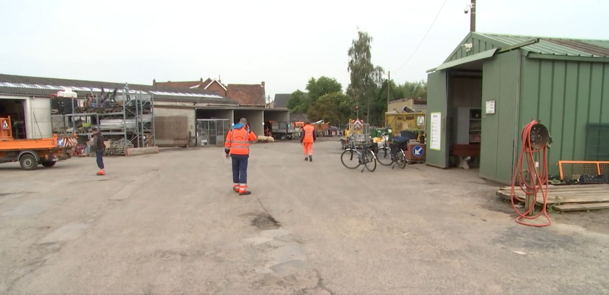 Écaussinnes : plusieurs membres du personnel communal dénoncent leurs conditions de travail