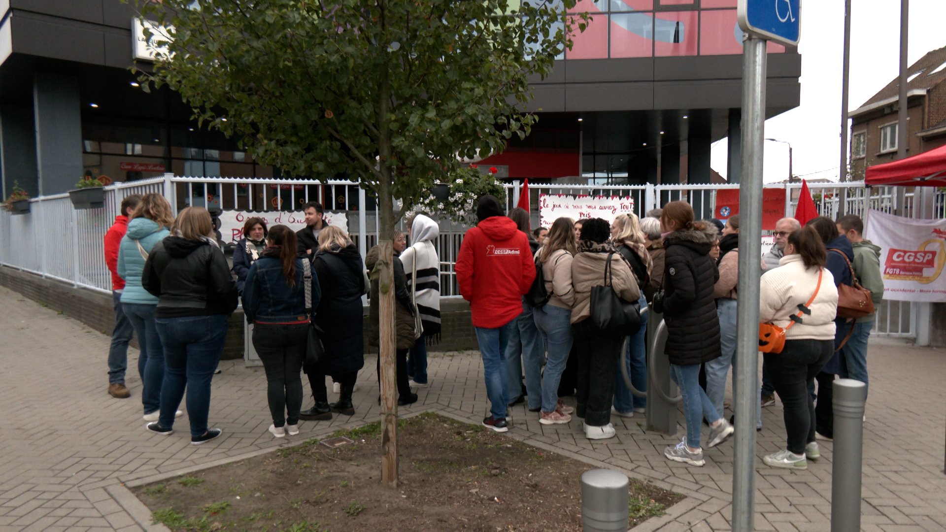 La Louvière : inquiétude et grogne au CPAS