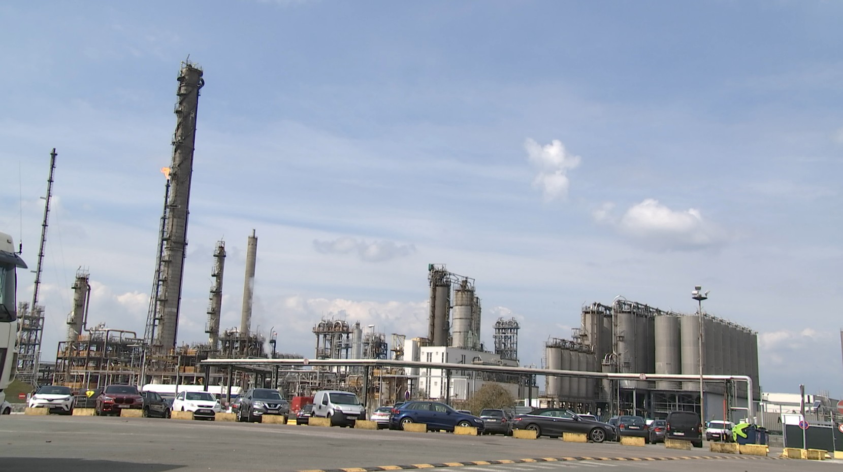 TotalEnergies Feluy : le front commun syndical suspend son action