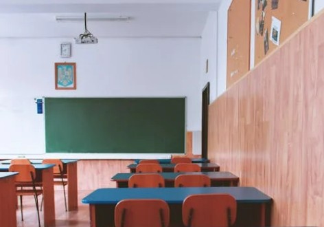 Écaussinnes : l'échevin de l'Enseignement pointé du doigt par des parents d'élèves