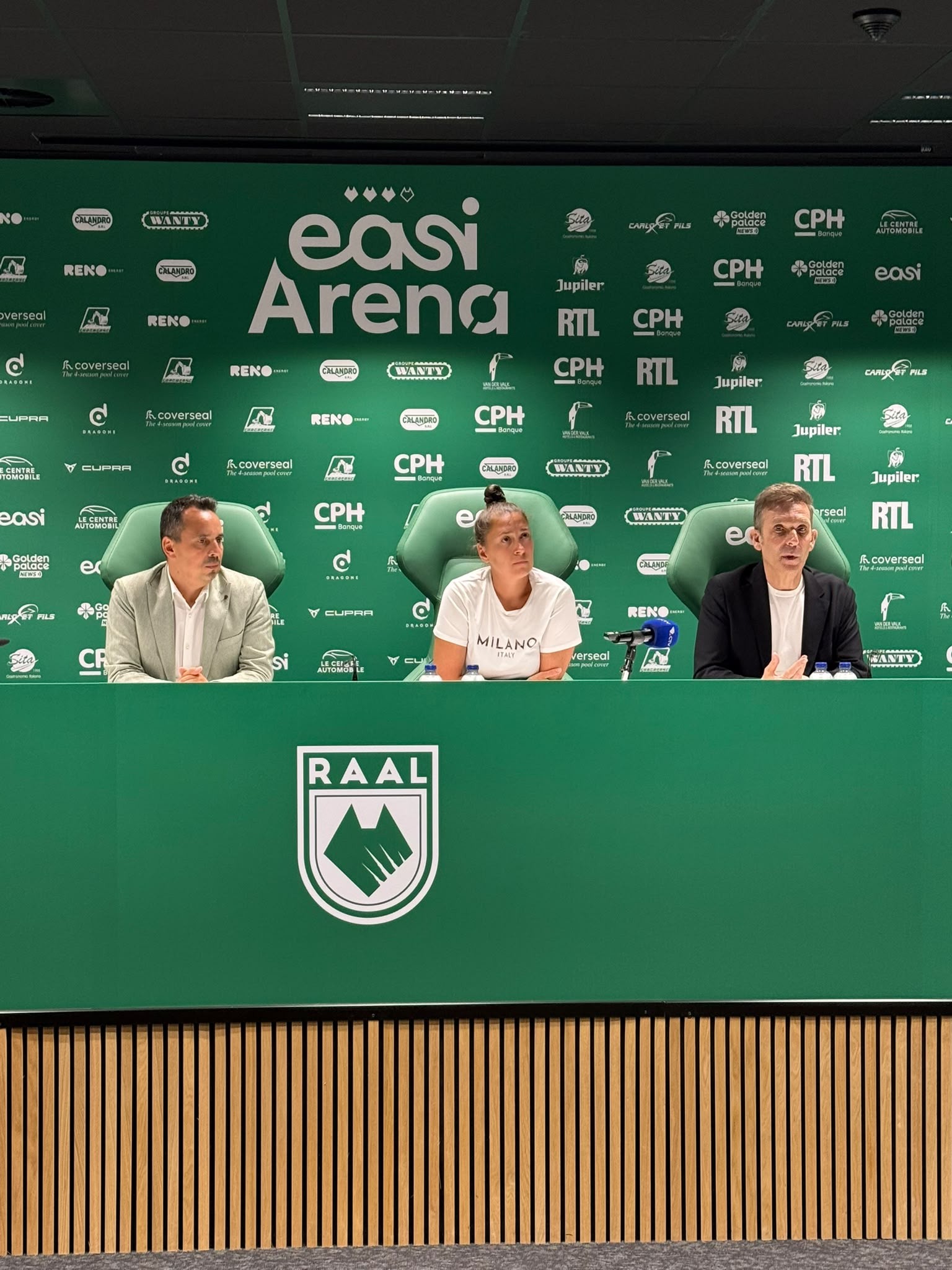 La RAAL La Louvière affiche ses ambitions en Super League féminine