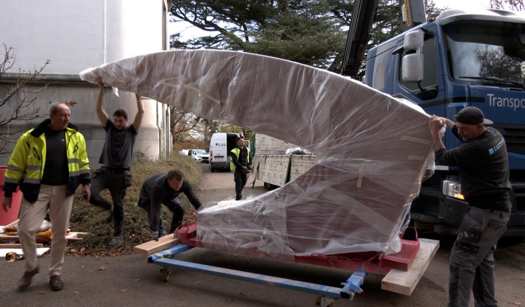 Mariemont : "Le Signal" restauré retrouve l'entrée du musée