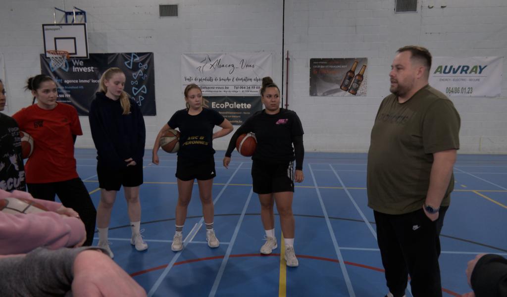 P1 Dames : Après une préparation compliquée, Péronnes vise le titre