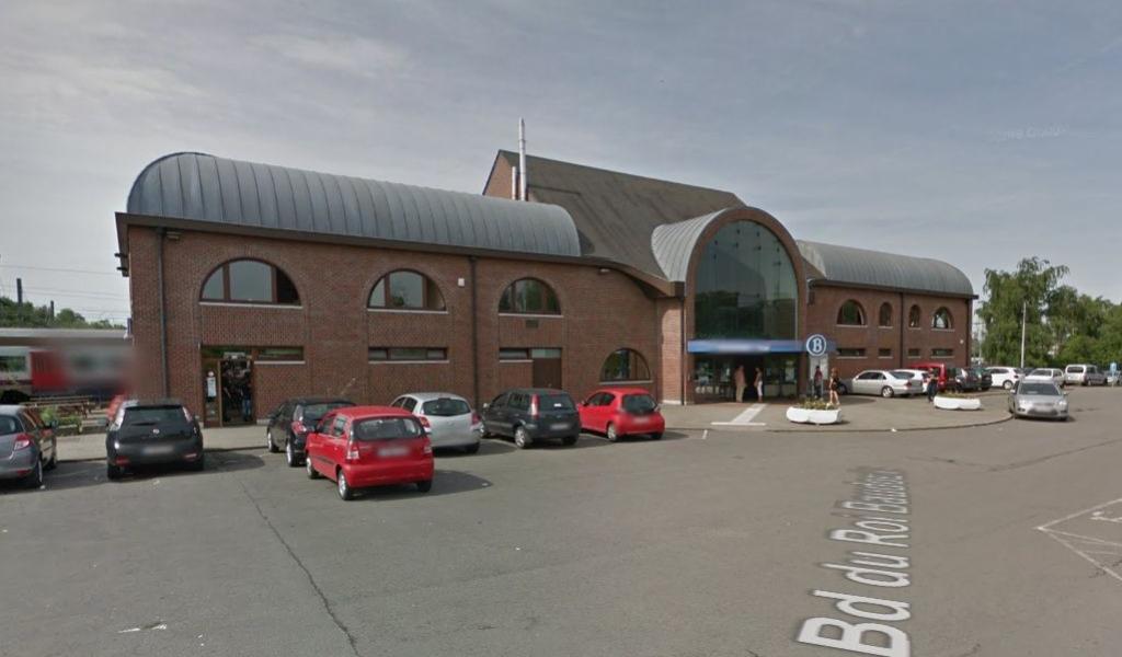 La Louvière-Sud : trafic des trains interrompu suite au signalement d'un colis suspect