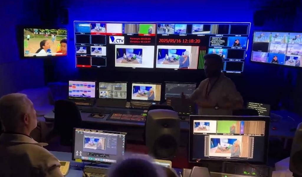 Réforme des médias de proximité : le PS dénonce une méthode « à la hussarde » et réclame un vrai dialogue