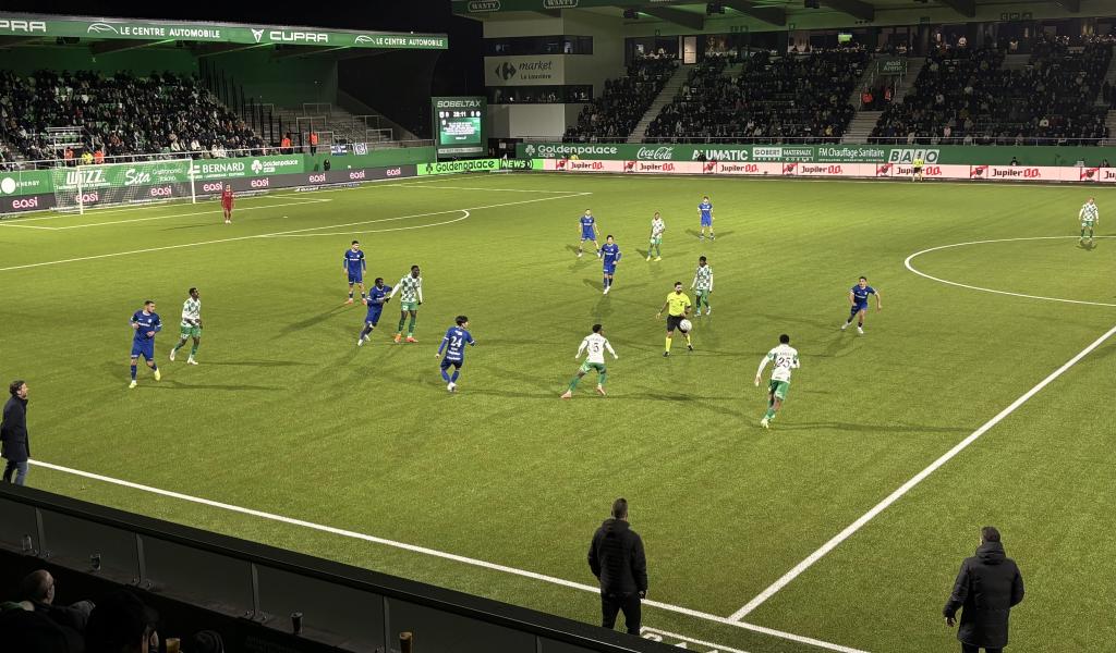 Les Loups arrachent un point face aux Buffalos grâce à Gillot, décisif en fin de rencontre