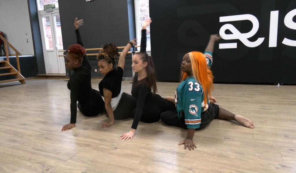 Danse : Aaikya Molunko lance un crowdfunding pour payer son interprète