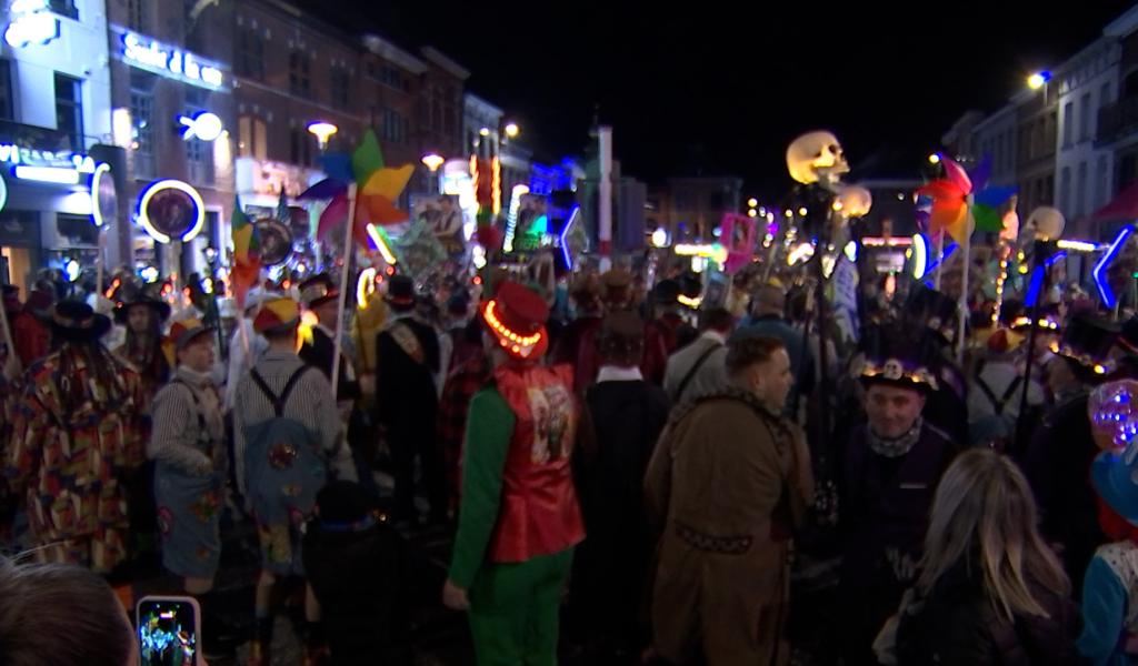 BINCHE : Les soumonces en musique ramènent les airs de gille dans la cité du carnaval