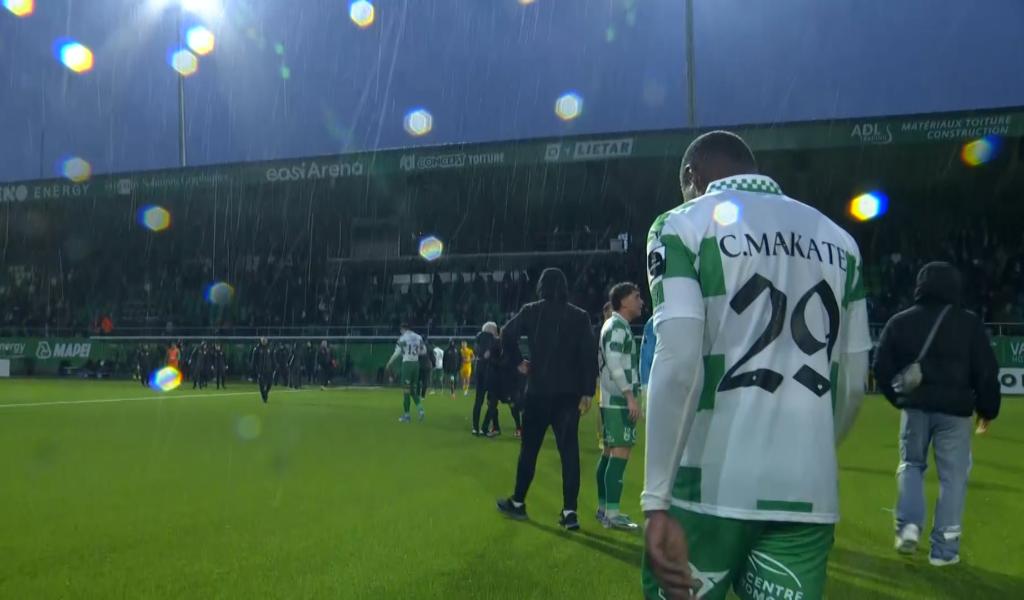 La RAAL coule à domicile, Malines sans pitié