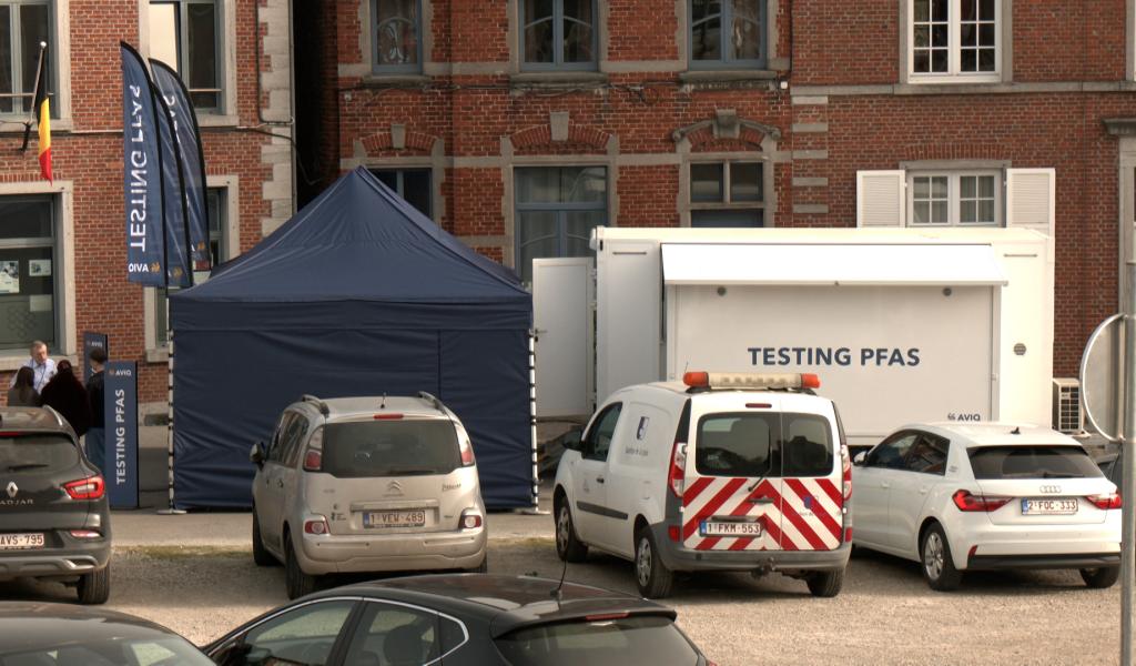 À Écaussinnes, les habitants se font tester pour détecter la présence de PFAS dans leur organisme