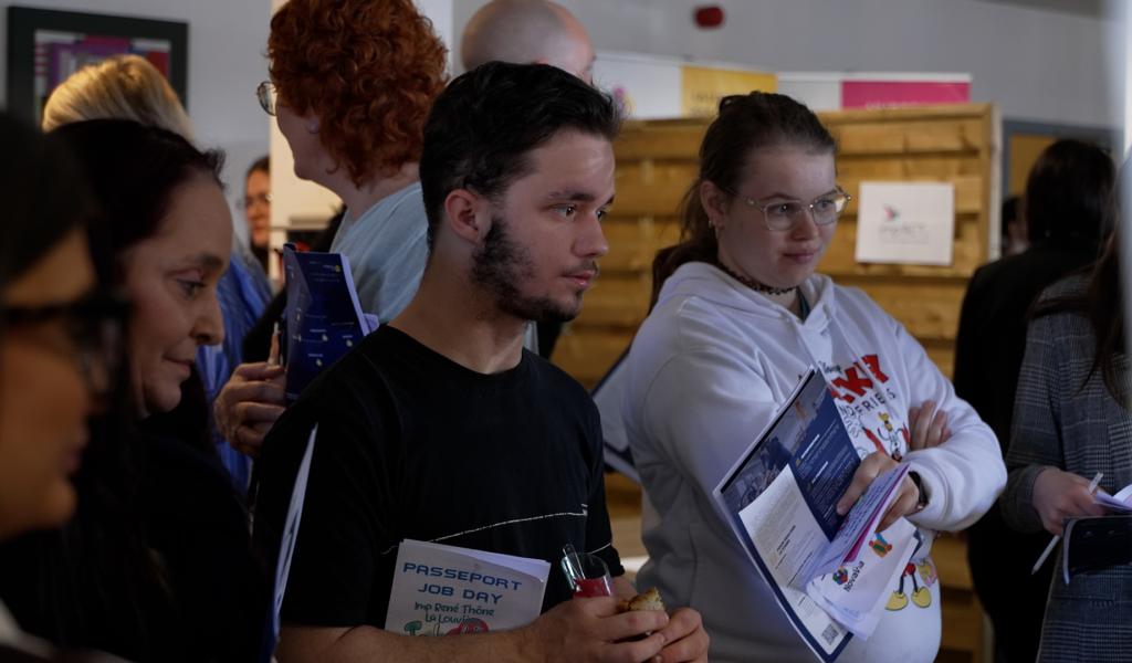 La Louvière: 1er salon "Jobday" à l'IMP René Thone