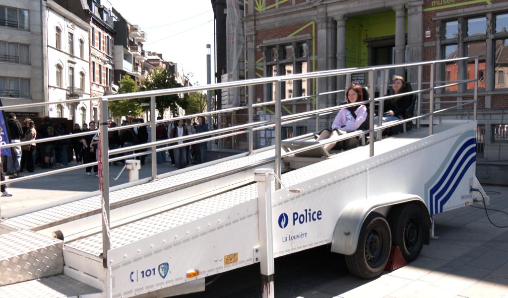 La Louvière : les élèves de rhéto sensibilisés aux dangers de la route