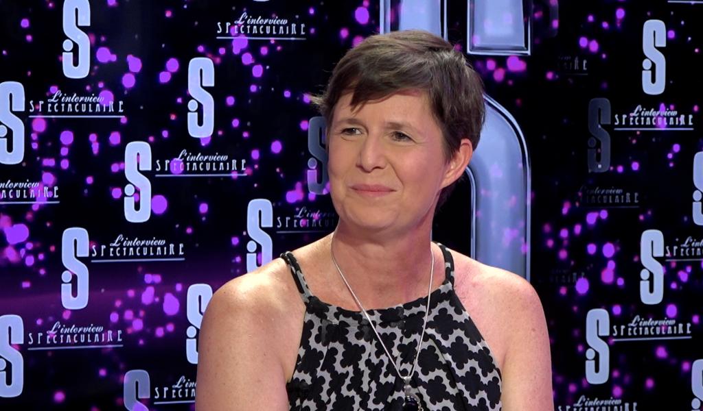 L'INTERVIEW SPECTACULAIRE