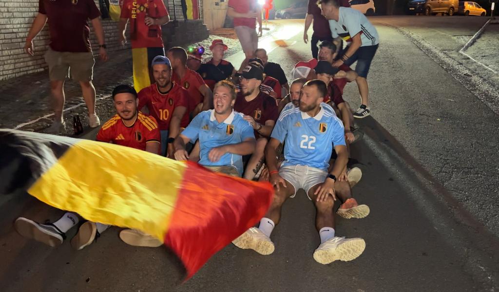 "J'ai raté la première mi-temps": petite nuit de sommeil pour les supporters des Diables