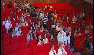 La Louvière : juin 2009, la dernière séance au théâtre