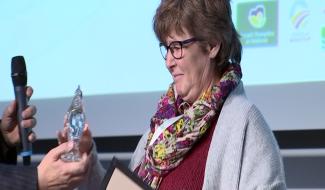 Libramont : un coq de cristal pour la Ferme du Planois d'Hennuyères