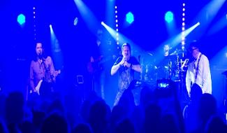 Houdeng : Le Stock a rendu hommage à Johnny