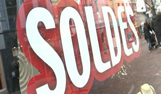 La Louvière : dernière journée de pré-soldes