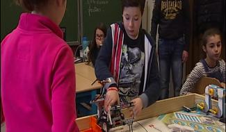 La Louvière: des élèves de l ISJ classés deuxième au concours de robotique