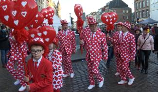 Binche : ambiance du Dimanche Gras 