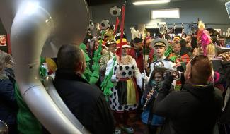 La Louvière : 140 ans pour les Gilles des Amis réunis !