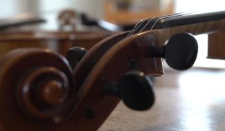 Un duo de violonistes exclusivement féminin