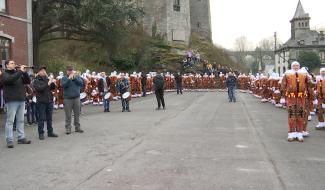 Ecaussinnes: un carnaval sous le soleil ! 