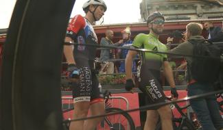 Binche : l'ambiance avant le départ des champions