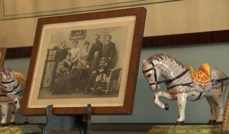 Châtelains-Châtelaines, une nouvelle exposition au château de Louvignies pour l'été