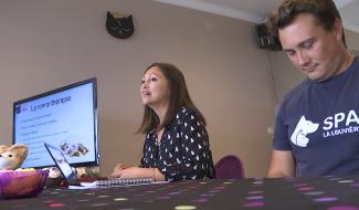 Un bar à chats à La Louvière