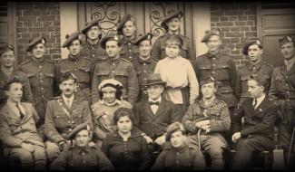 Des uniformes belges, allemands, anglais ou canadiens à  La Louvière de 1914 à 1918