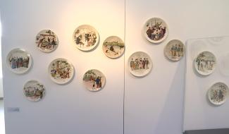 Expo : des assiettes qui parlent...