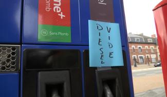 Carburant : les réserves diminuent dans les stations-service