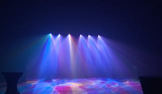 Houdeng-Goegnies: demonstration de matériel pour les spectacles événementiels.