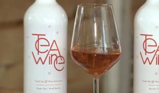 Binche : le thé et le vin font bon ménage! 