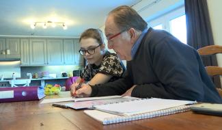 Naast : Focus sur l'asbl l'Ecole à l'Hôpital et à Domicile