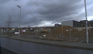 La Louvière : le premier immeuble de la Strada en construction