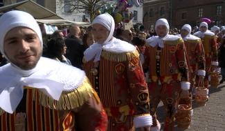 Le printemps pointe le bout de son nez au Carnaval d'Estinnes-au-Mont