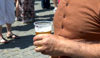 Festivités : les gobelets jetables bientôt interdits