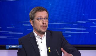 Le Député François Desquesnes charge le bureau du Parlement wallon