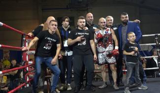 La Team Bufi dans son jardin à Namur