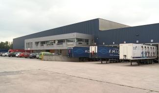 HOUDENG: Découvrez le monde du transport routier