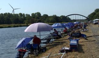 Ronquières: compétition mondiale de pêche