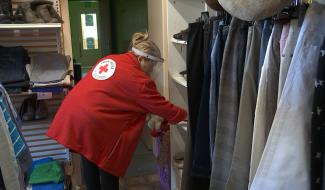 Morlanwelz: la Croix-rouge aide les plus démunis et les personnes dans le besoin.