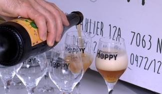 Soignies : de la bière bleue ou aux Carabibis ?